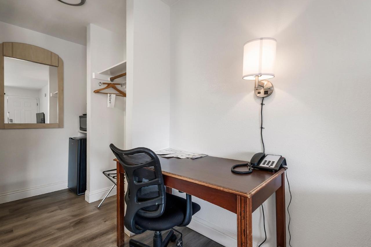 Heritage Inn Express Чико Екстериор снимка