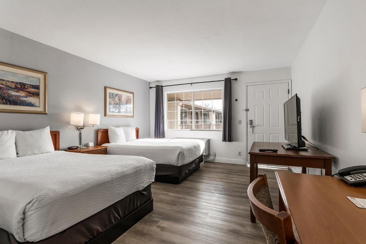 Heritage Inn Express Чико Екстериор снимка