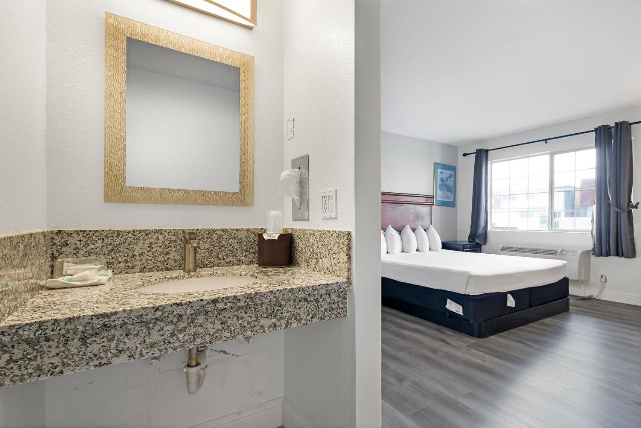 Heritage Inn Express Чико Екстериор снимка