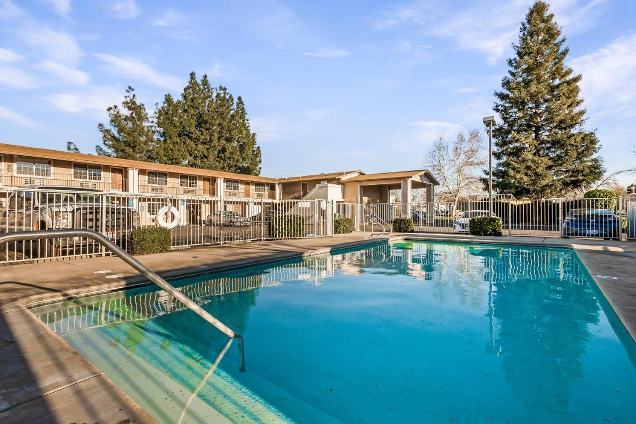 Heritage Inn Express Чико Екстериор снимка