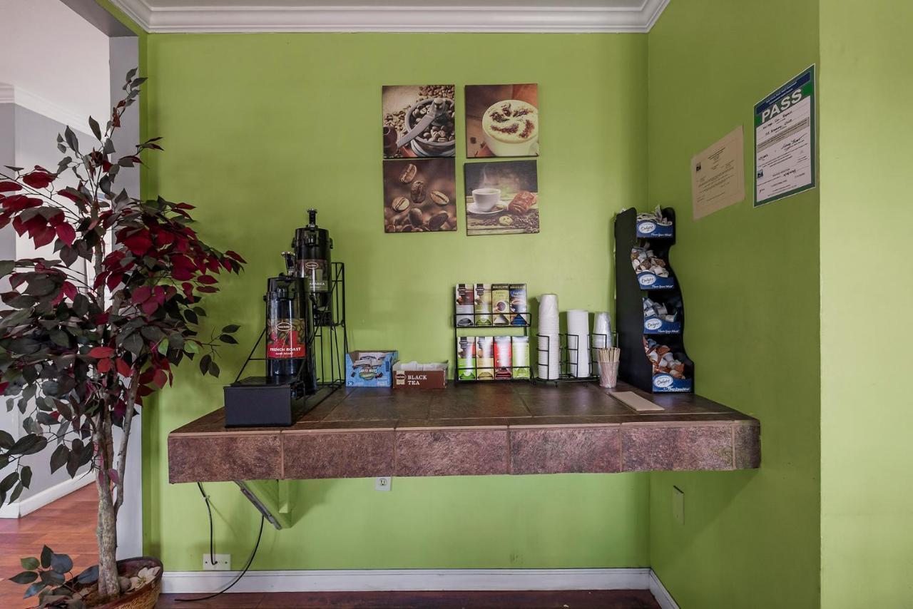 Heritage Inn Express Чико Екстериор снимка